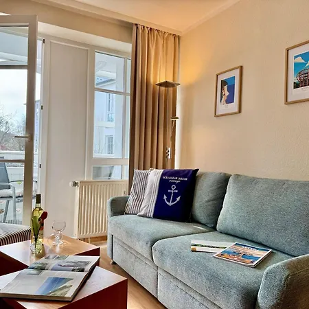 Moderne Mit Balkon In Suedostlage In *