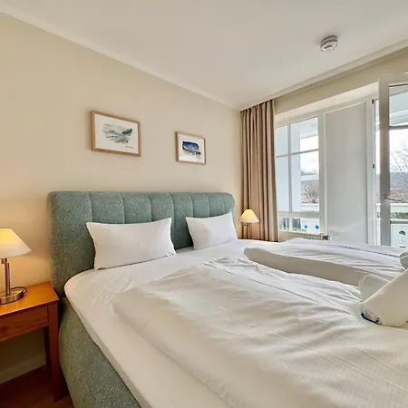 Moderne Mit Balkon In Suedostlage In Daire *