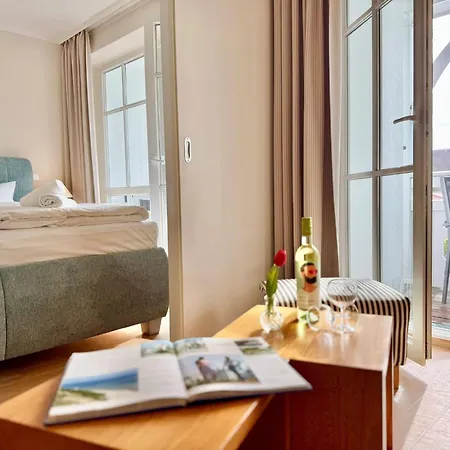 Lejlighed Moderne Mit Balkon In Suedostlage In