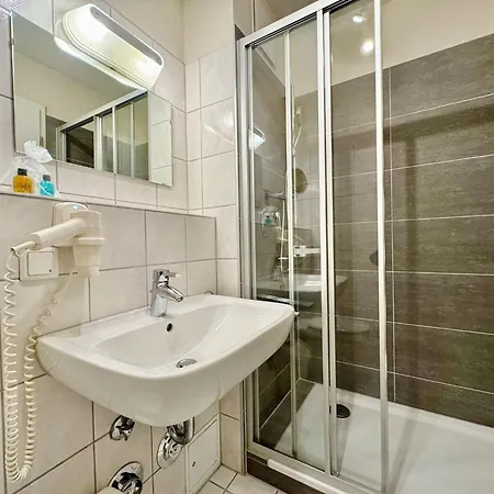 Daire Moderne Mit Balkon In Suedostlage In Sellin (Rugen)