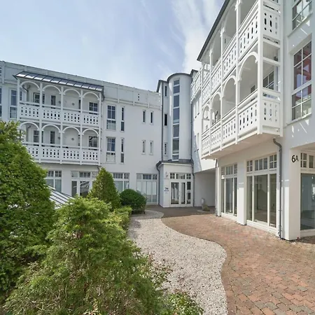 Moderne Mit Balkon In Suedostlage In * Sellin (Rugen)